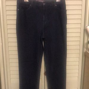 NWOT - Gloria Vanderbilt Amanda jeans